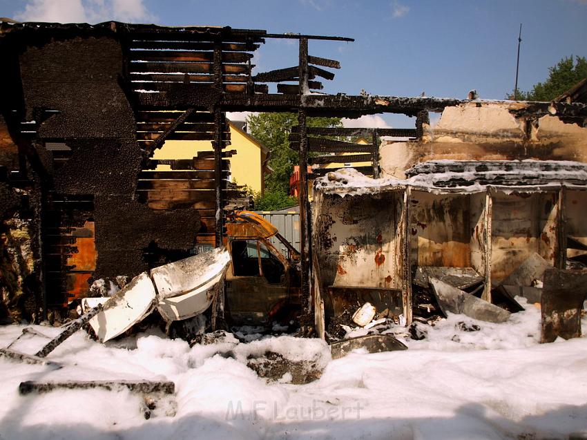 Feuer Halle Siegburg Gewerbegebiet Zange P092.JPG